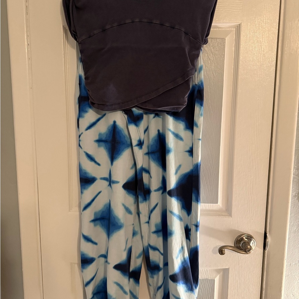 Free People Crossover Set - Picture 2 of 5